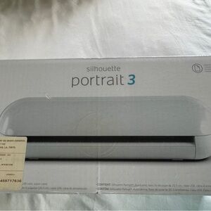 Silhouette Portrait 3 Cutting Machine